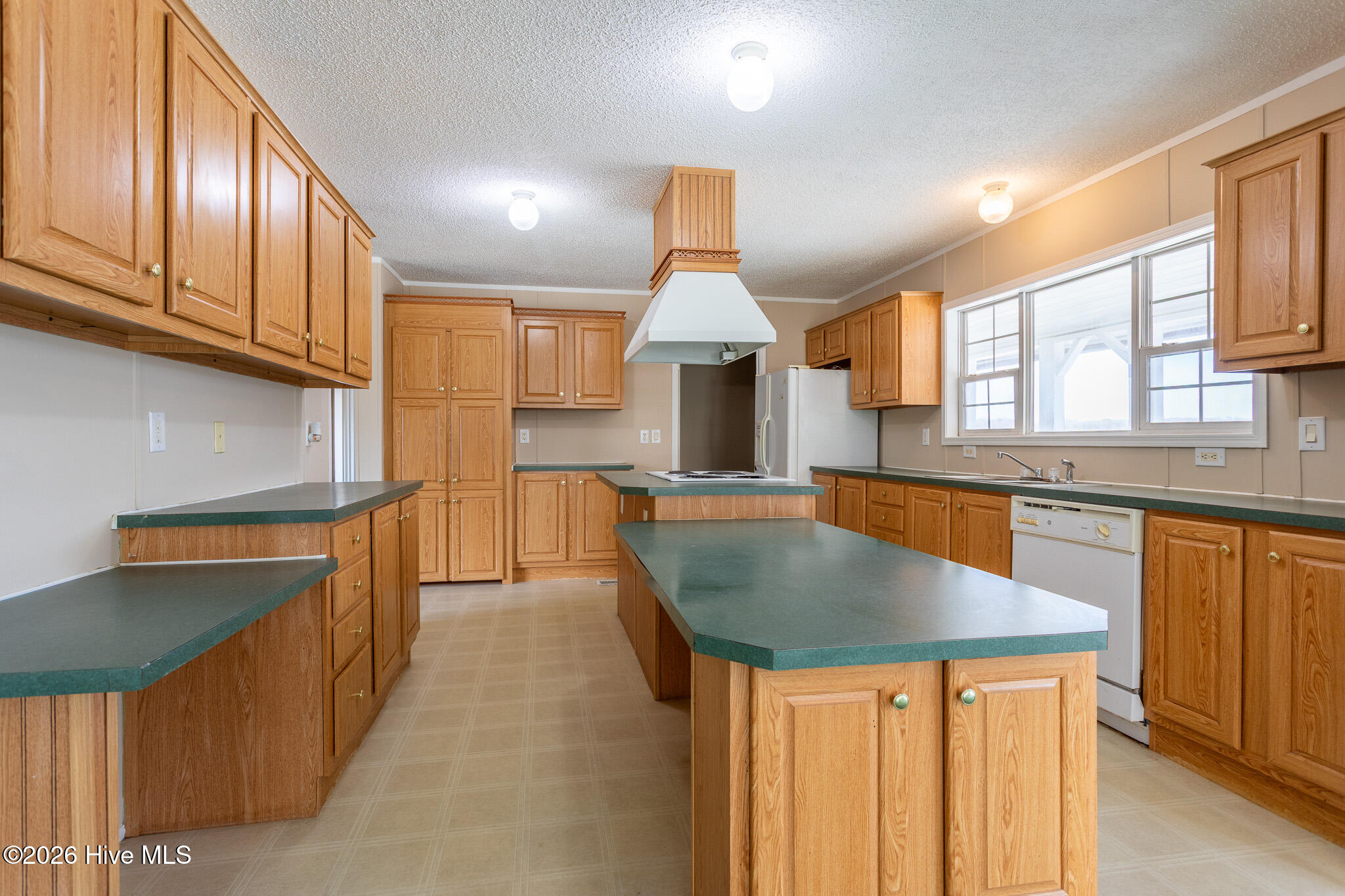 330 Old Hertford Road Edenton, NC 27932 - Photo 14 of 32 Kitchen1