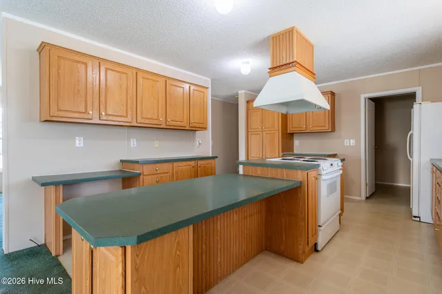 $249,000 | 330 Old Hertford Road, Edenton, NC 27932