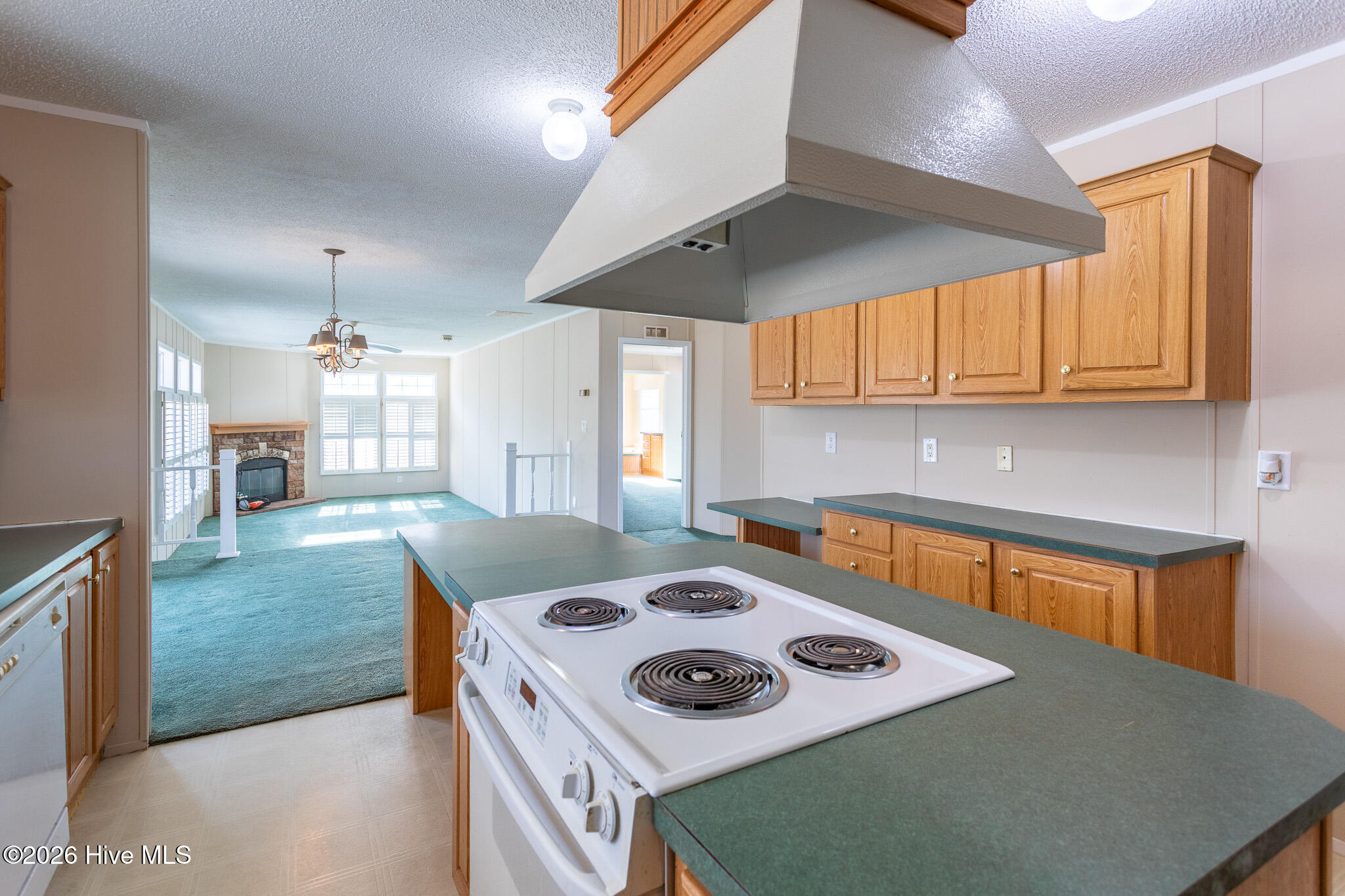 330 Old Hertford Road Edenton, NC 27932 - Photo 17 of 32 Kitchen5