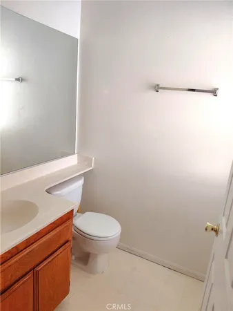 $1,800 | 11496 Nautical Lane, Unit 30, Helendale, CA 92342