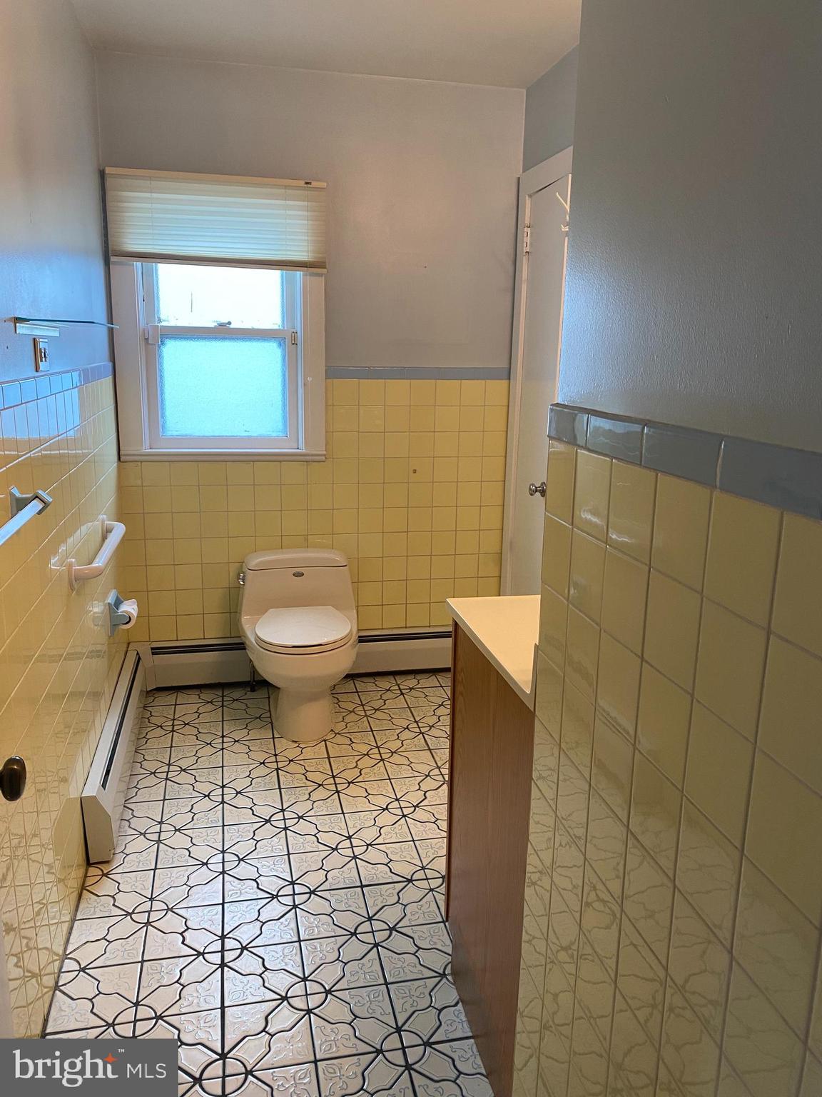 1105 Bath Road Bristol, PA 19007 - Photo 13 of 38 Hall full bath