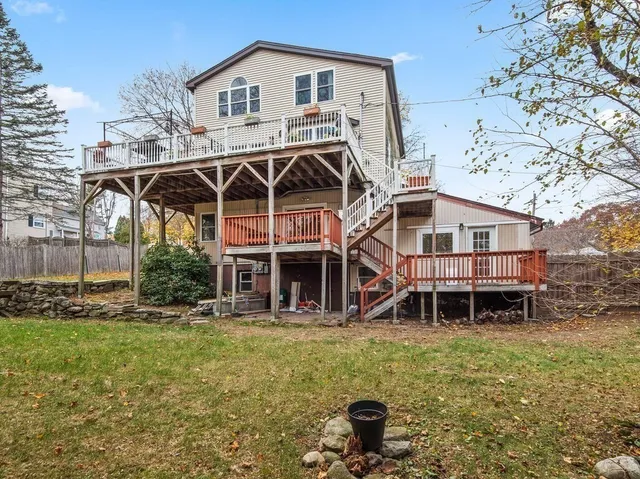 $3,300 | 38 Hilda Street, Unit 1, Worcester, MA 01606