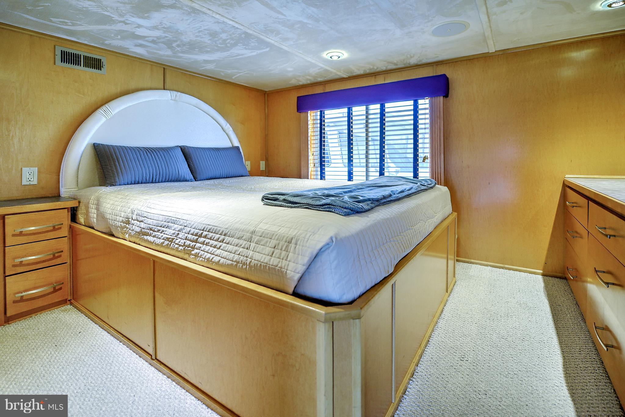 600 Water Street Southwest Washington, DC 20024 - Photo 11 of 30 Bedroom