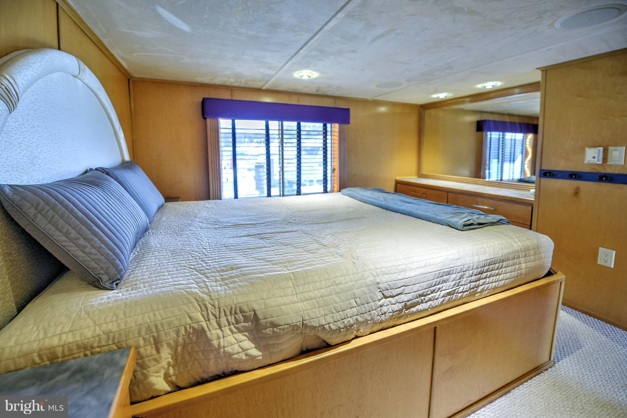 600 Water Street Southwest Washington, DC 20024 - Photo 10 of 30 Bedroom