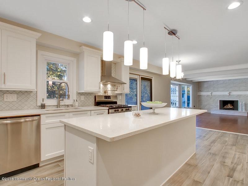 44 Fox Hill Road Middletown, NJ 07748 - Photo 6 of 27 011-291587-IMG_8003_7082377