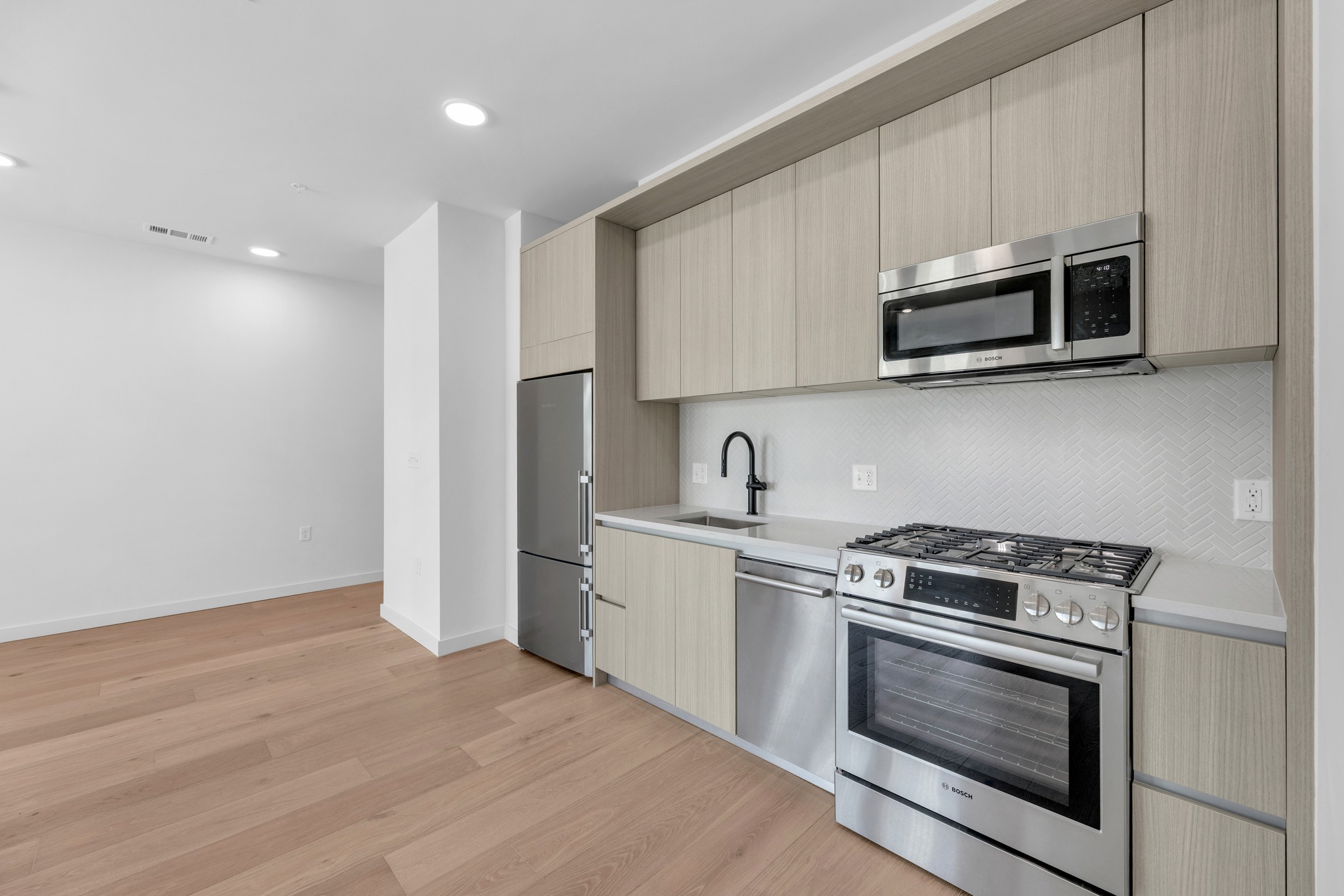 2209 South 1st Street, Unit 231 Austin, TX 78704 - Photo 9 of 24