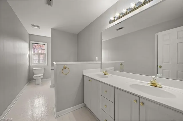 $425,000 | 1154 Brown's Run Drive, Kernersville, NC 27284