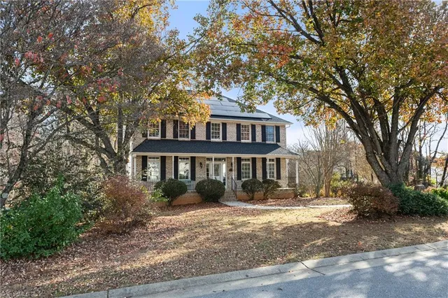 $425,000 | 1154 Brown's Run Drive, Kernersville, NC 27284
