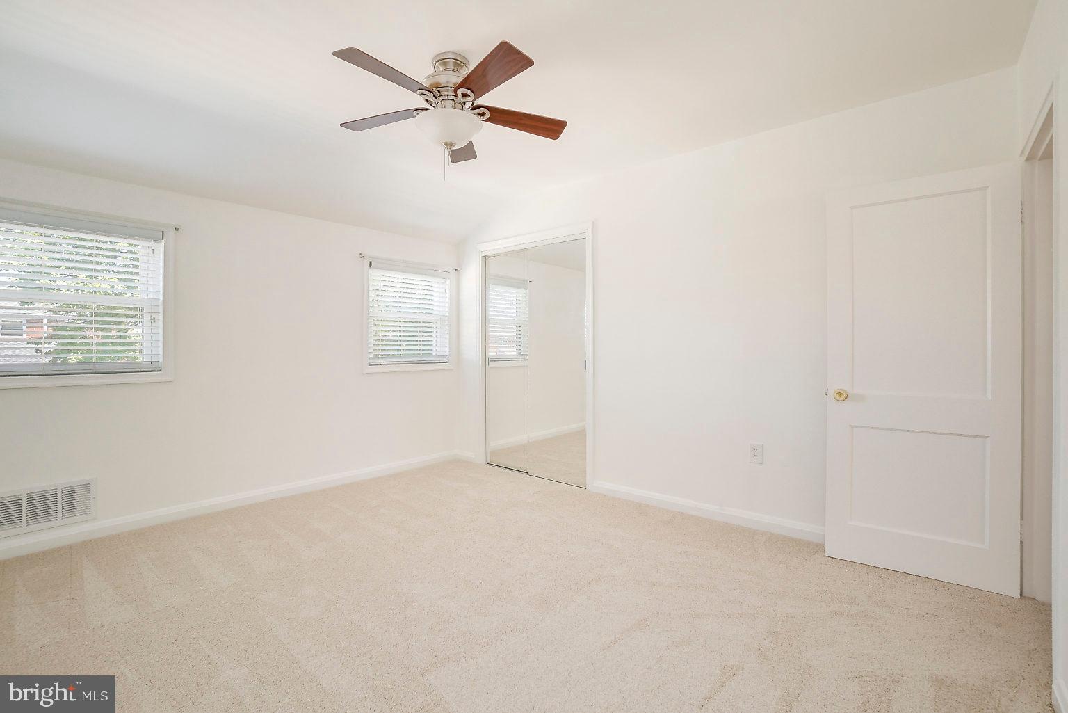 1907 Stanhope Road Baltimore, MD 21222 - Photo 17 of 32