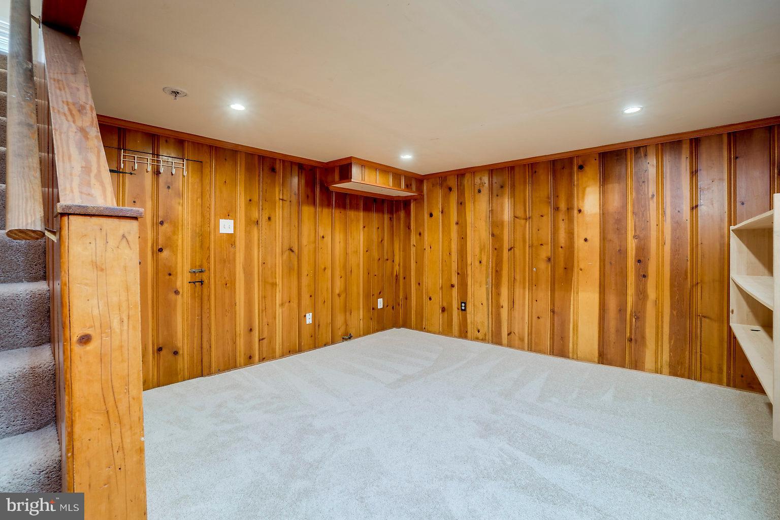 1907 Stanhope Road Baltimore, MD 21222 - Photo 25 of 32