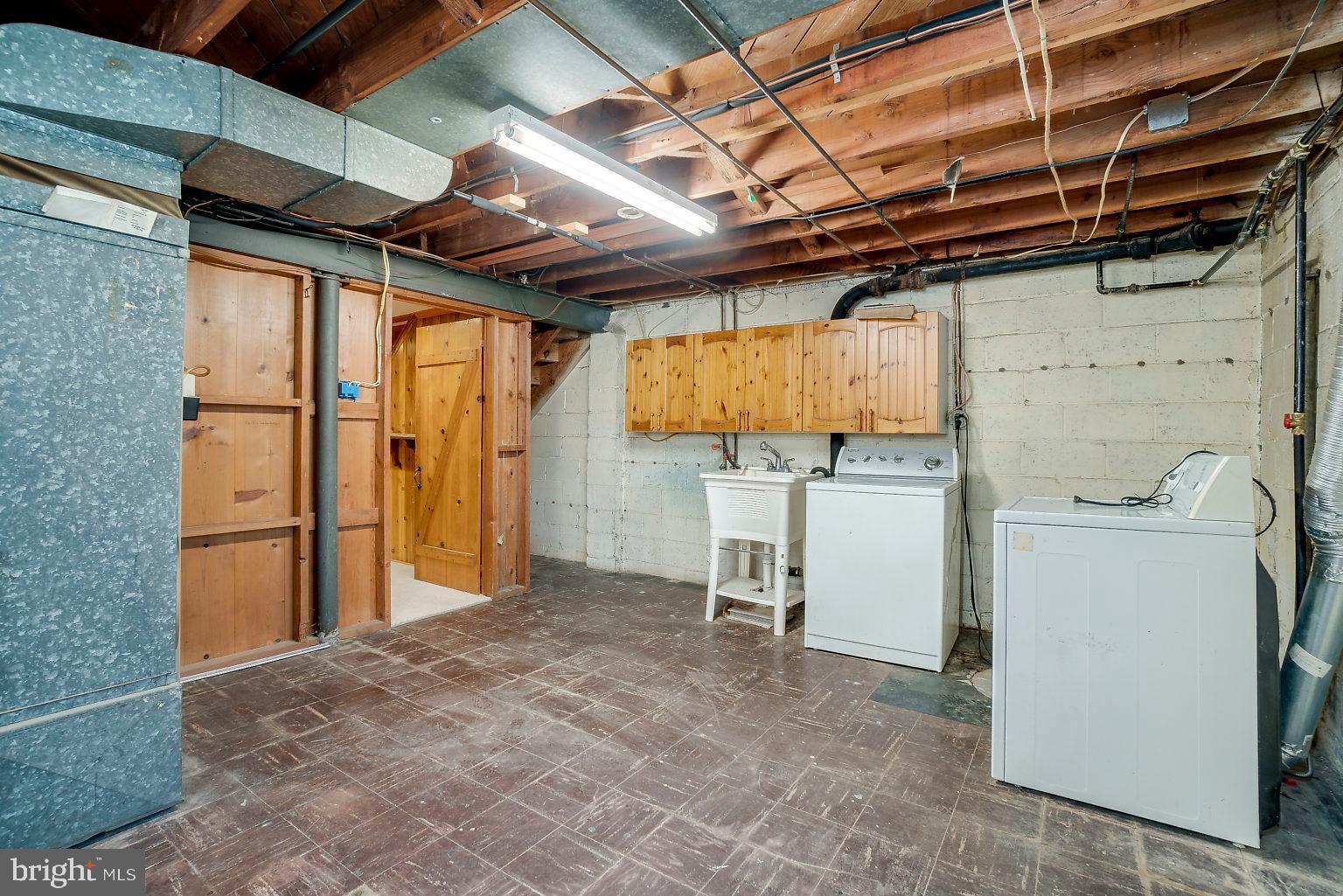 1907 Stanhope Road Baltimore, MD 21222 - Photo 26 of 32