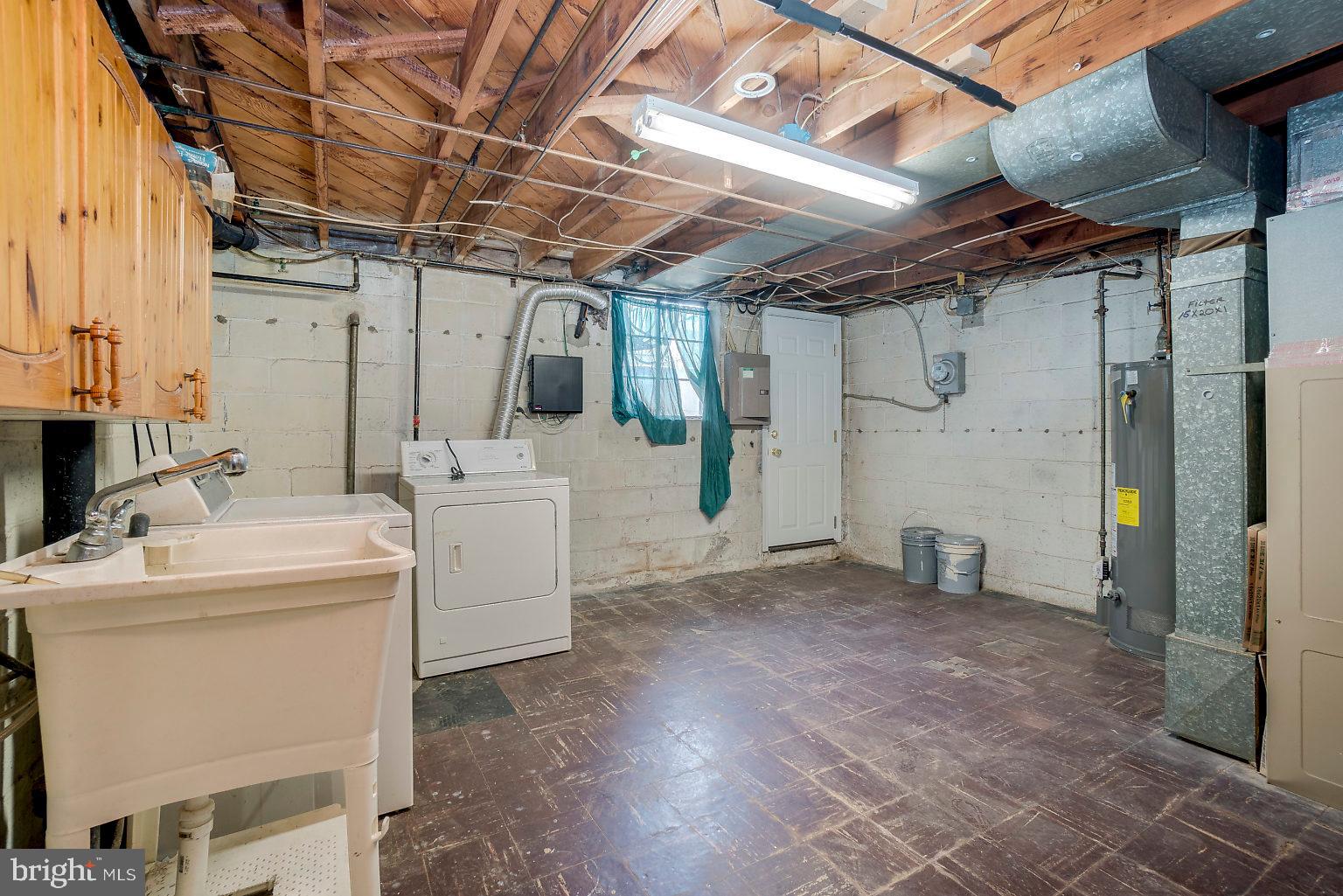 1907 Stanhope Road Baltimore, MD 21222 - Photo 27 of 32