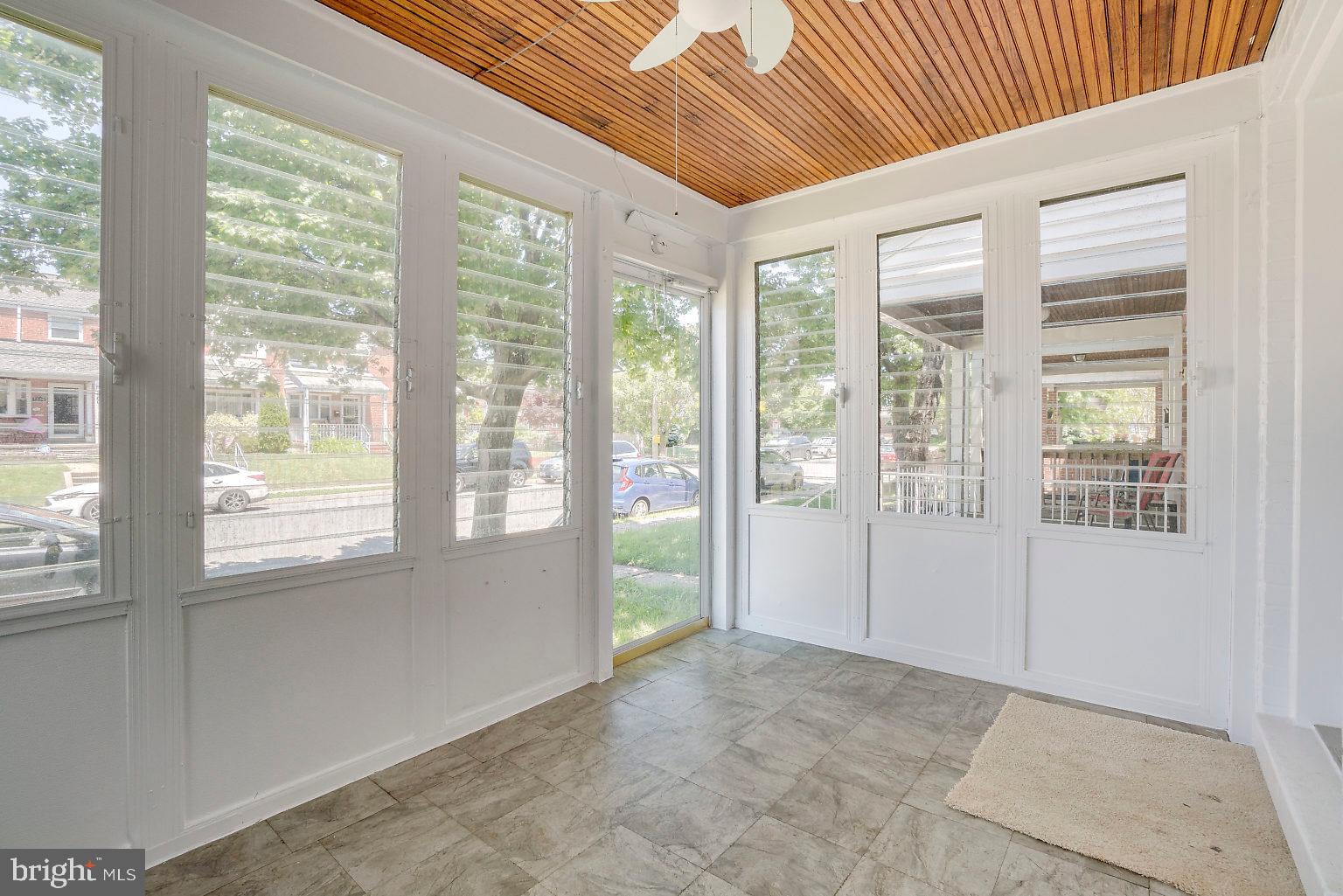 1907 Stanhope Road Baltimore, MD 21222 - Photo 4 of 32