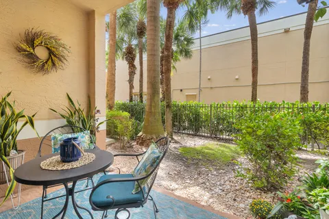 $289,000 | 1805 North Flagler Drive, Unit 103, West Palm Beach, FL 33407