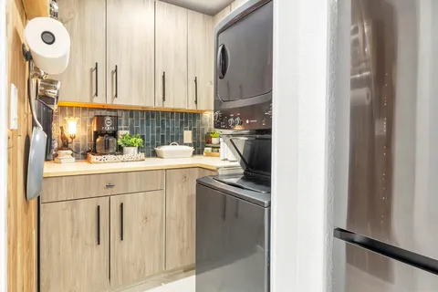 $289,000 | 1805 North Flagler Drive, Unit 103, West Palm Beach, FL 33407