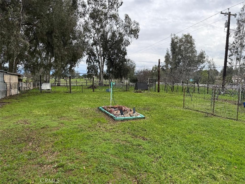 23848 Hoag Road Corning, CA 96021 - Photo 7 of 8 a view of a park and trees