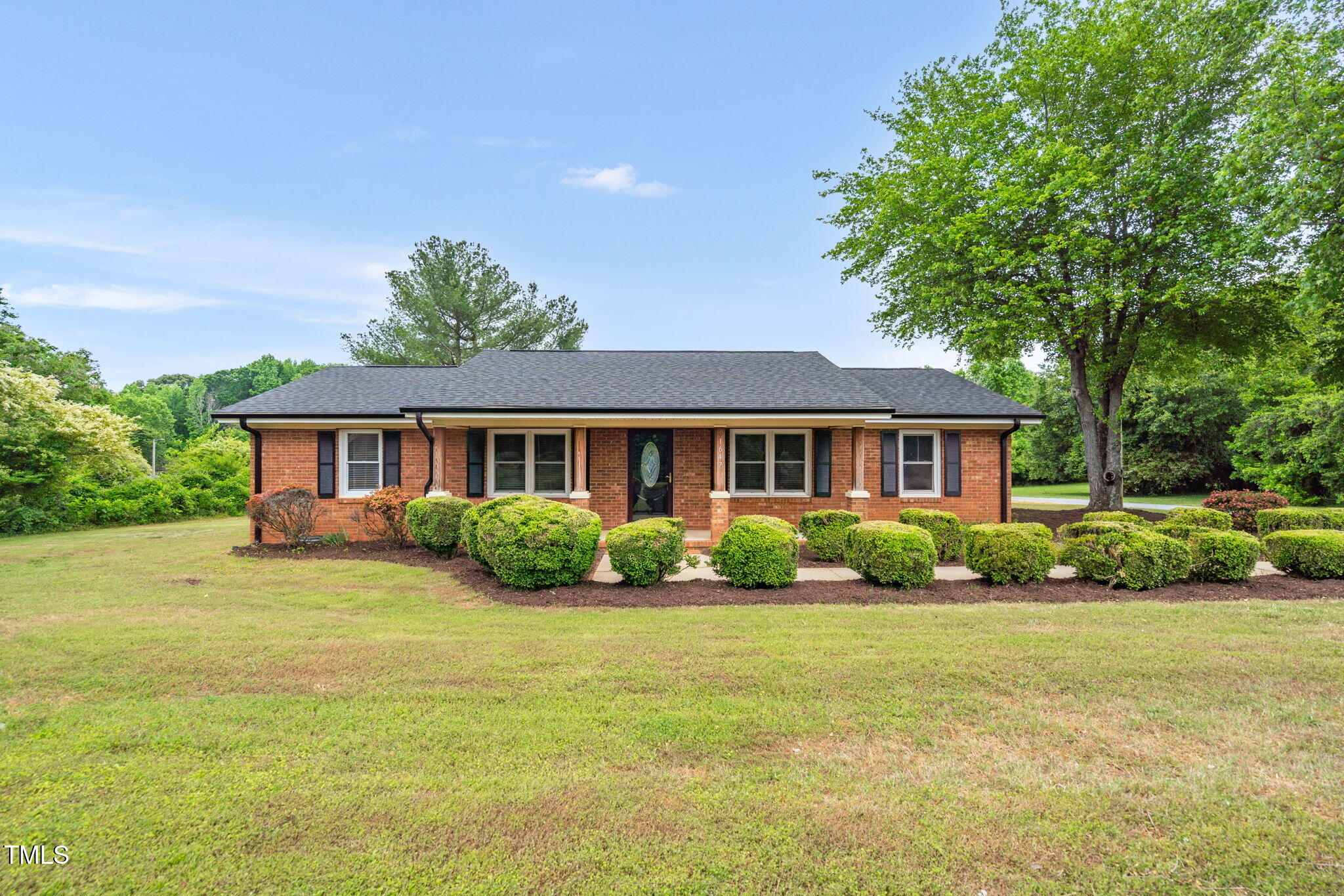 2-web-or-mls-1647 Turner Rd-2