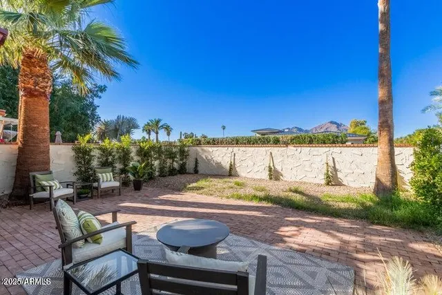 $4,000 | 5510 North 71st Street, Paradise Valley, AZ 85253