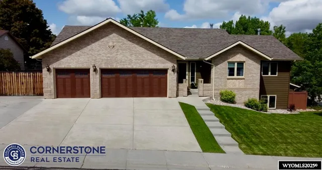 $725,000 | 1310 Hornchurch Avenue, Casper, WY 82609
