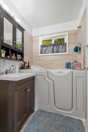 $325,000 | 2843 Kenco Avenue, Redding, CA 96002