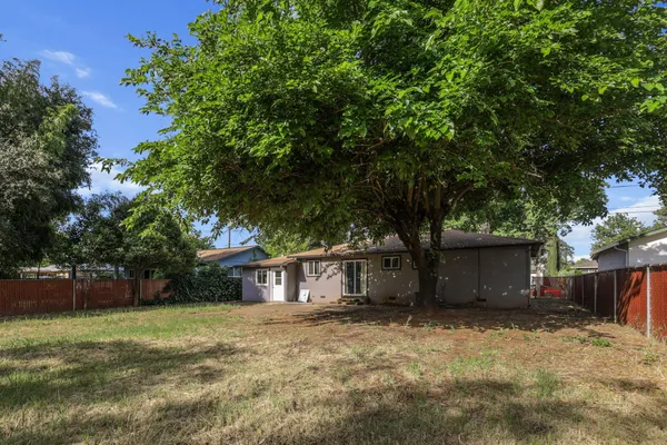 $325,000 | 2843 Kenco Avenue, Redding, CA 96002