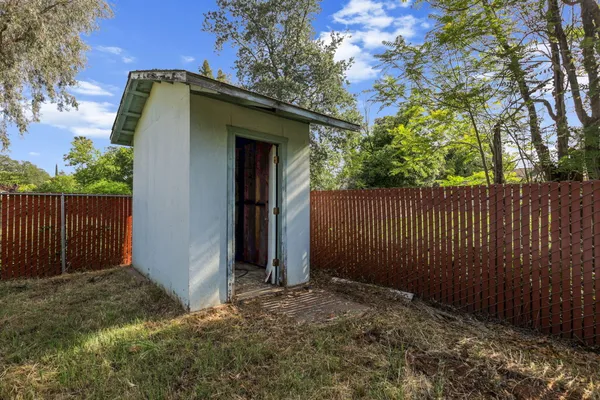 $325,000 | 2843 Kenco Avenue, Redding, CA 96002