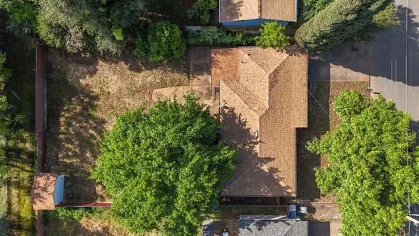 $325,000 | 2843 Kenco Avenue, Redding, CA 96002