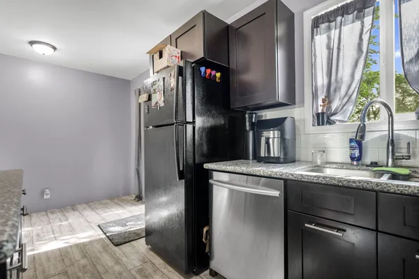 $325,000 | 2843 Kenco Avenue, Redding, CA 96002