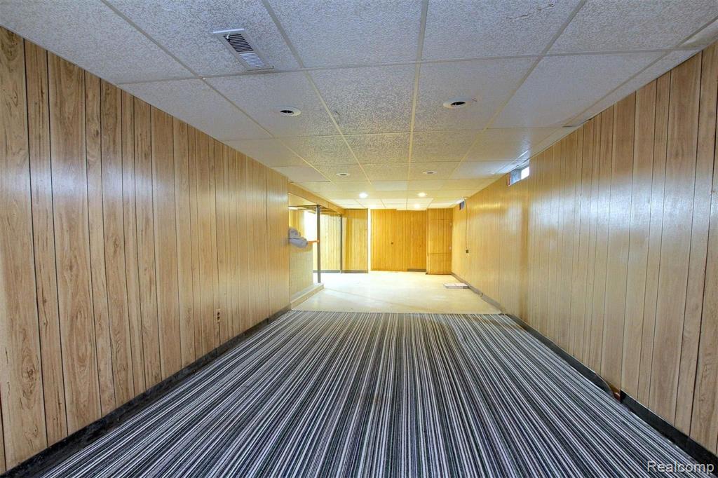25076 Reeck Road Woodhaven, MI 48183 - Photo 21 of 26