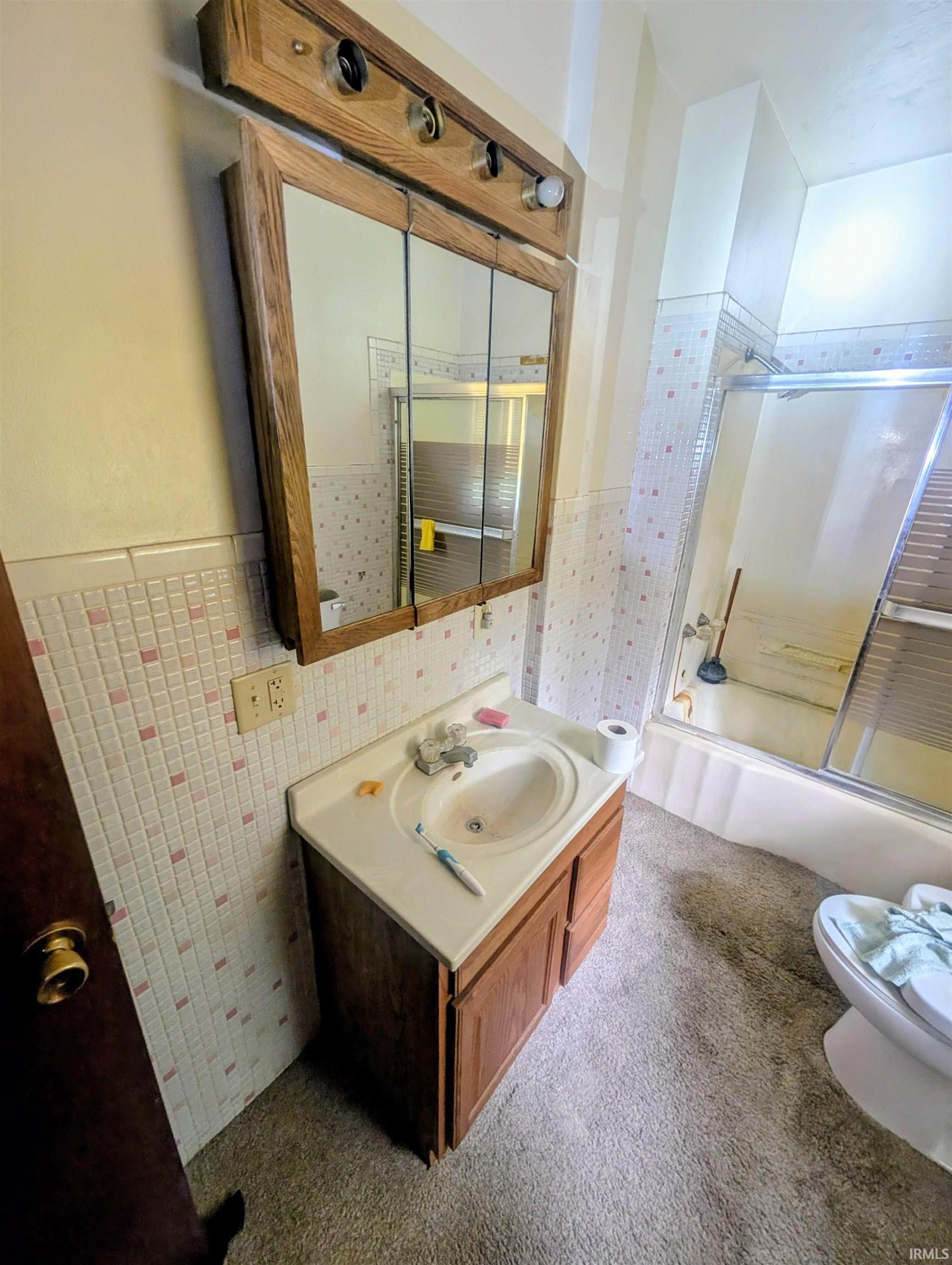 55453 Glenn Road South Bend, IN 46628 - Photo 10 of 28 Gallery Image 10