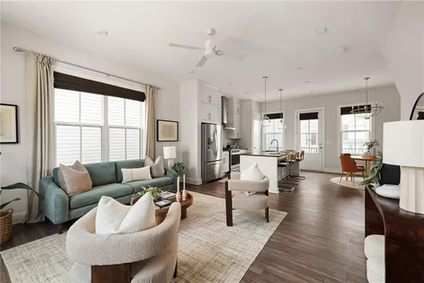 $565,000 | 108 Beardon Circle Southeast, Atlanta, GA 30316
