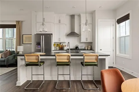 $565,000 | 108 Beardon Circle Southeast, Atlanta, GA 30316