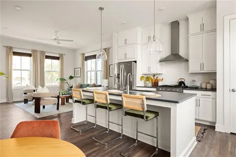 $565,000 | 108 Beardon Circle Southeast, Atlanta, GA 30316