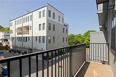 $565,000 | 108 Beardon Circle Southeast, Atlanta, GA 30316
