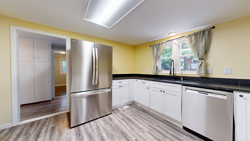46 Circle Road Malden, MA 02148 - Photo 21 of 39 Gallery Image 21