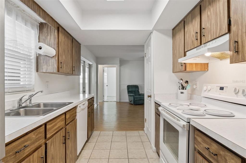 110 Devon Court Longwood, FL 32779 - Photo 10 of 30