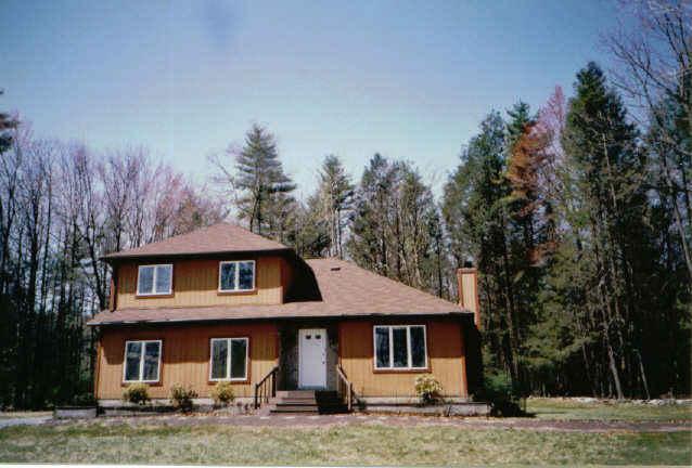 1 Nottingham Woods Road Stroudsburg, PA 18360 - Photo 1 of 2 House front