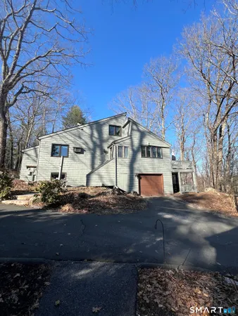 $395,000 | 302 Cliffside Drive, Unit GARAGE G82, Torrington, CT 06790