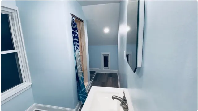 $1,880 | 23 Everett Avenue, Unit 3, Webster, MA 01570