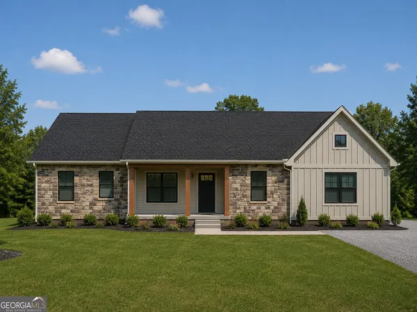 $409,900 | 425 Ayers Creek Drive, Toccoa, GA 30577