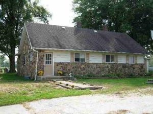 1498 South Meridian Road Mitchell, IN 47446 - Photo 1 of 1