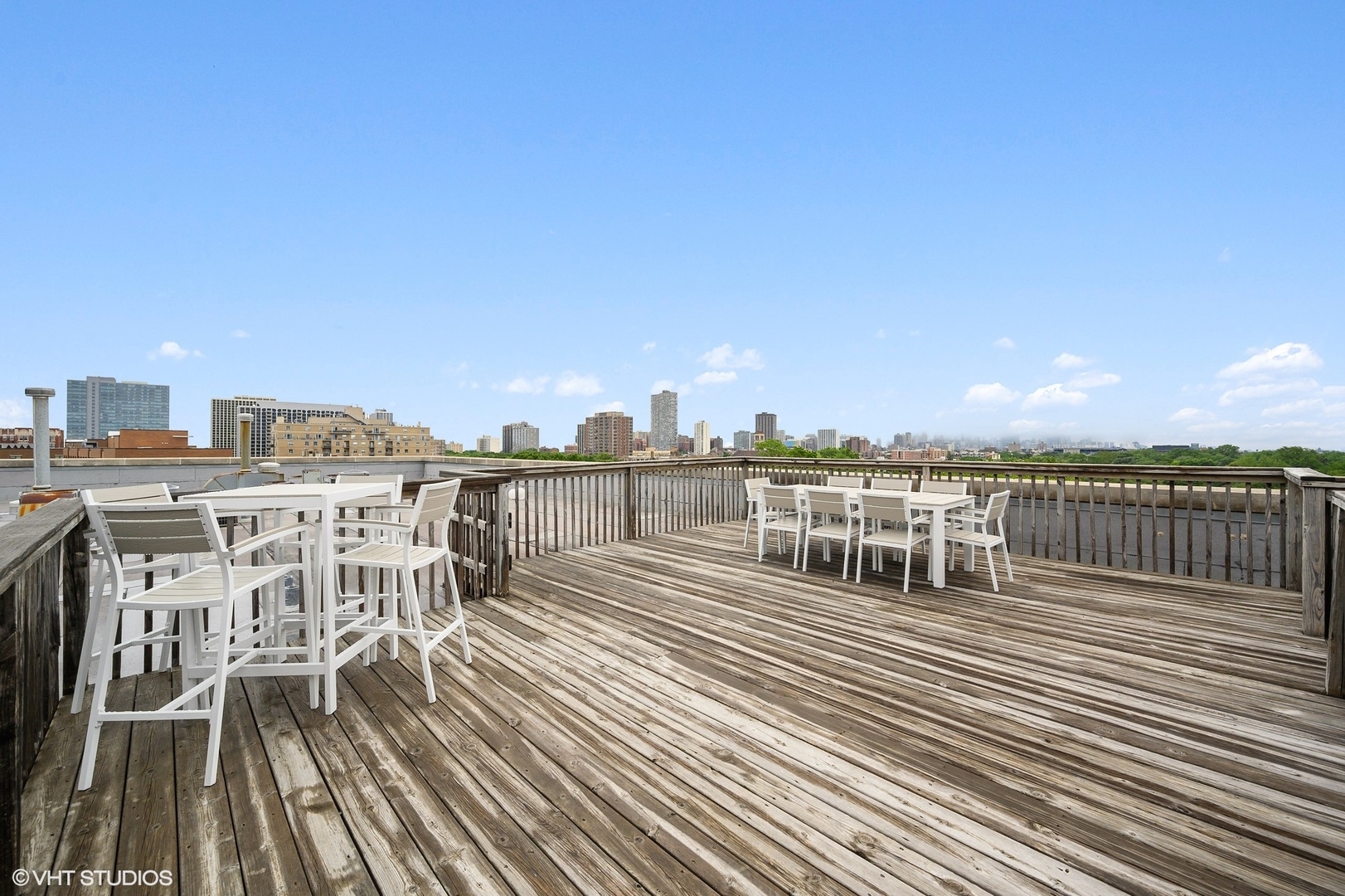 1100 West Montrose Avenue, Unit 305 Chicago, IL 60613 - Photo 15 of 17
