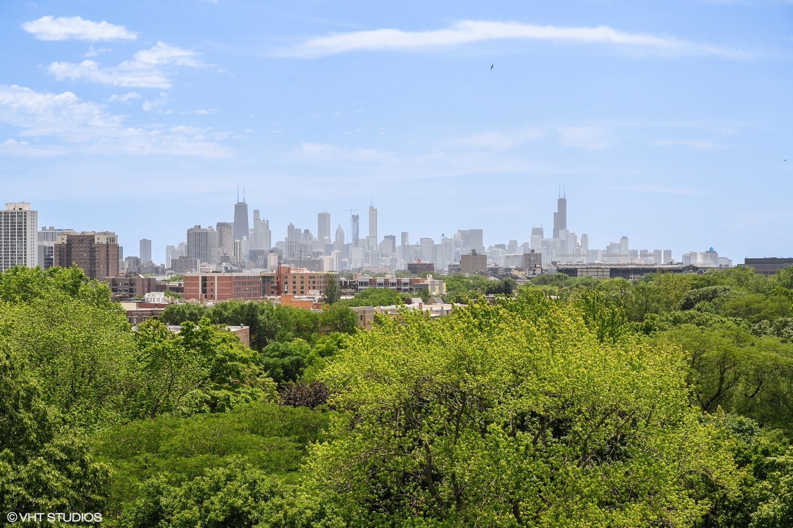 1100 West Montrose Avenue, Unit 305 Chicago, IL 60613 - Photo 16 of 17