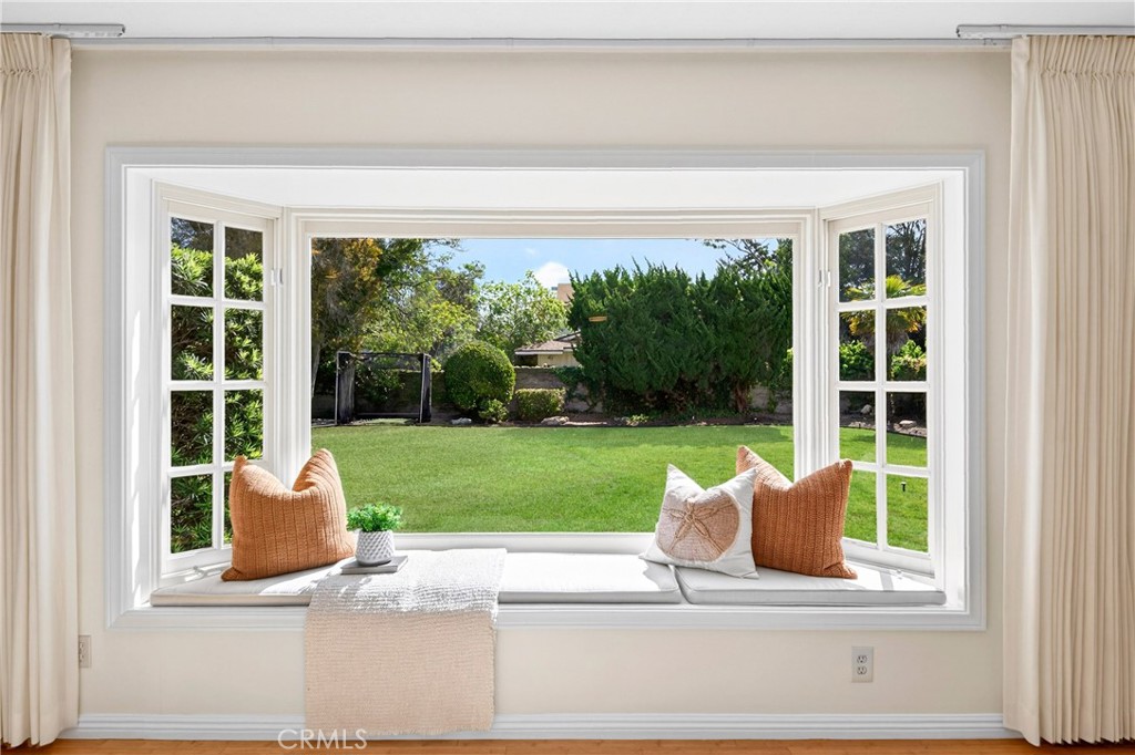 29604 Stonecrest Road Rancho Palos Verdes, CA 90275 - Photo 10 of 45
