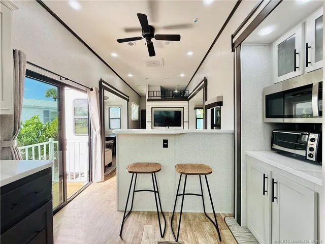 $1,999 | 10725 South Ocean Drive, Unit 393, Jensen Beach, FL 34957