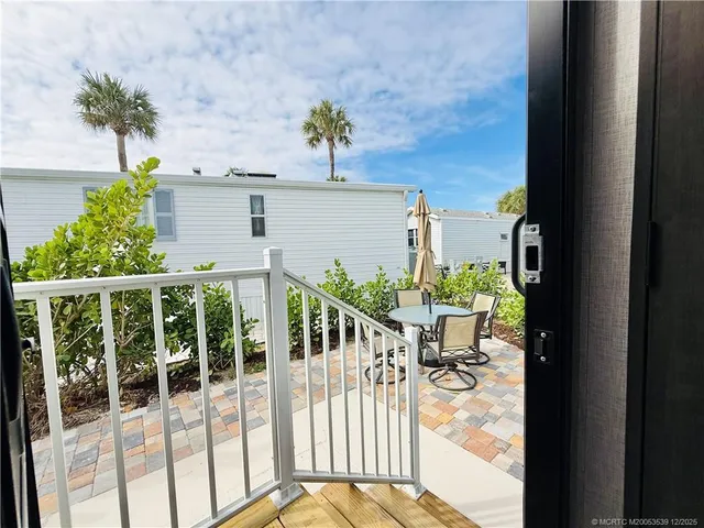 $1,999 | 10725 South Ocean Drive, Unit 393, Jensen Beach, FL 34957