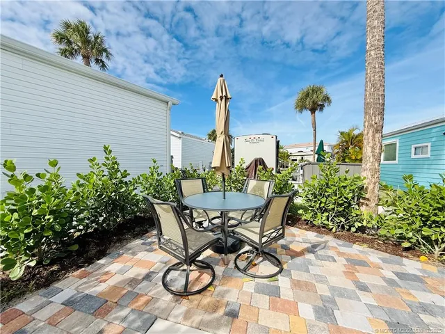 $1,999 | 10725 South Ocean Drive, Unit 393, Jensen Beach, FL 34957