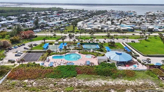 $1,999 | 10725 South Ocean Drive, Unit 393, Jensen Beach, FL 34957
