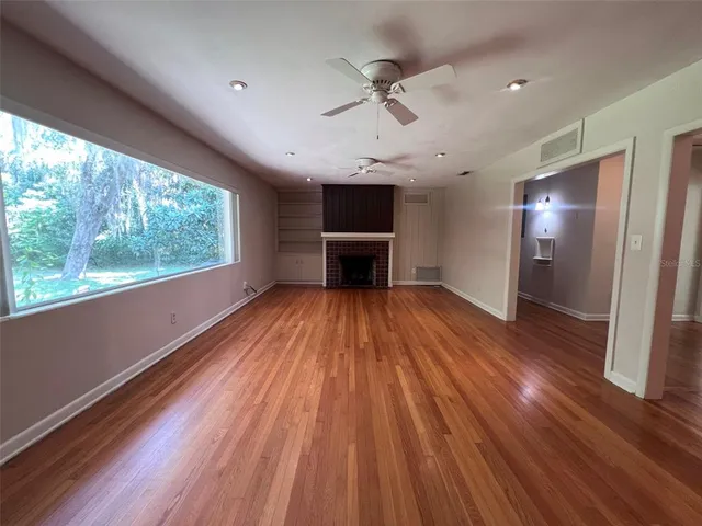 $2,500 | 1516 Northwest 14th Avenue, Gainesville, FL 32605