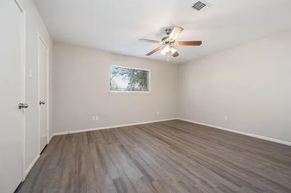 $2,700 | 9311 New Forest Road, Spring, TX 77379